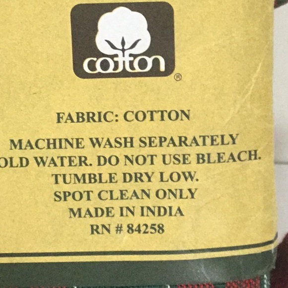 Four Piece Holiday Kitchen Towels in Reusable Cloth Basket. Cotton. Hostess Gift - Picture 4 of 5